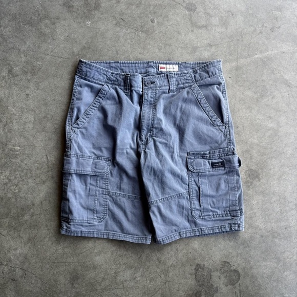 Men's Gray Cargo Shorts - Picture 1 of 2